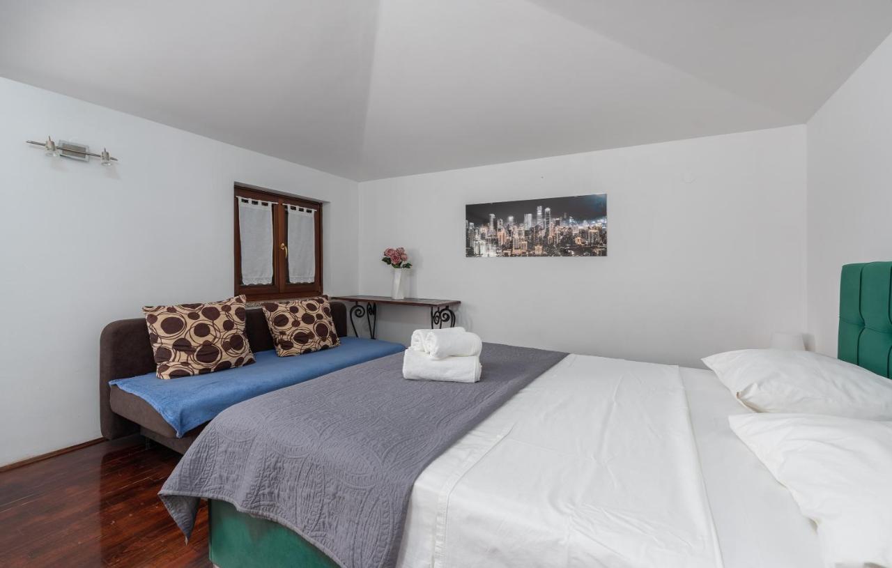 Villa Lucas Novigrad Istria エクステリア 写真